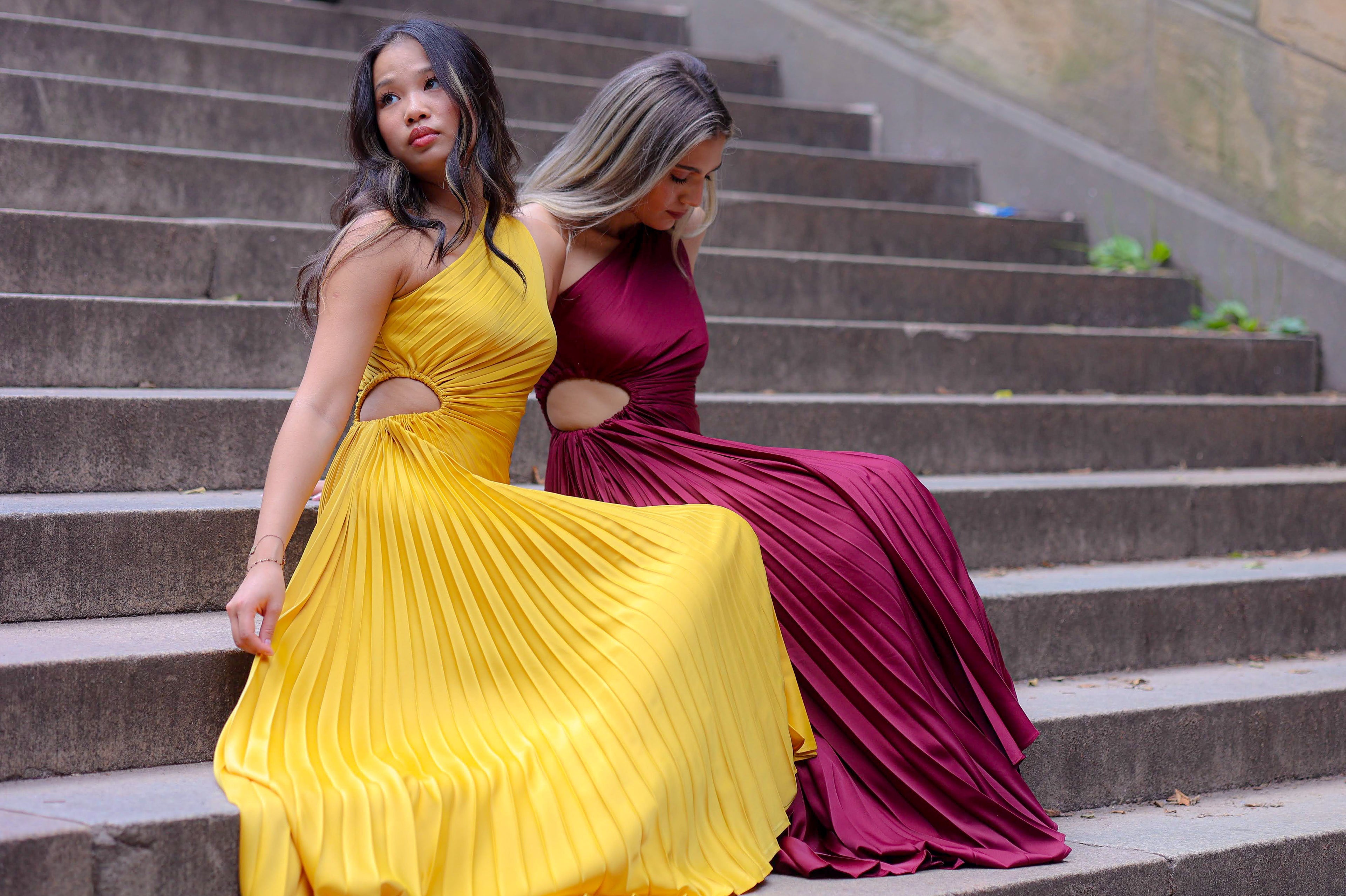Amour Dress Burgundy